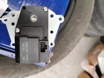 Actuator aeroterma 