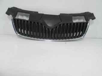 Grila fata 