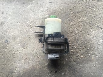 Pompa servodirectie